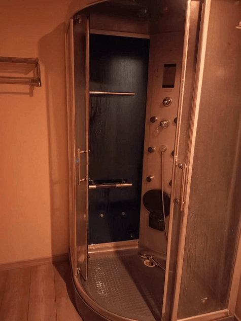 华都名城美锦苑青岛鲜啤隔壁云舍